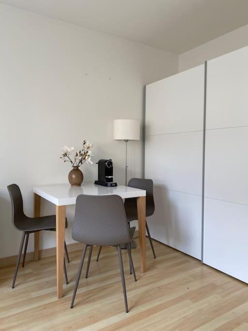 Gemutliche Wohnung Nahe Rhein Basel Exterior foto